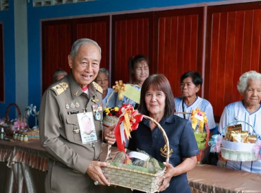 ร่วมให้การต้อนรับ พลอากาศเอก ชลิต พุกผาสุข องคมนตรี ... พารามิเตอร์รูปภาพ 19