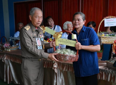 ร่วมให้การต้อนรับ พลอากาศเอก ชลิต พุกผาสุข องคมนตรี ... พารามิเตอร์รูปภาพ 18